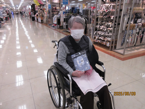 20250630_02_shopping.jpg
