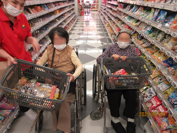 20250630_03_shopping.jpg